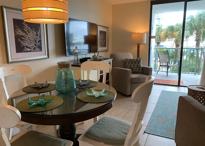 Lovely 203c - Surf And Racket Club Apartment *