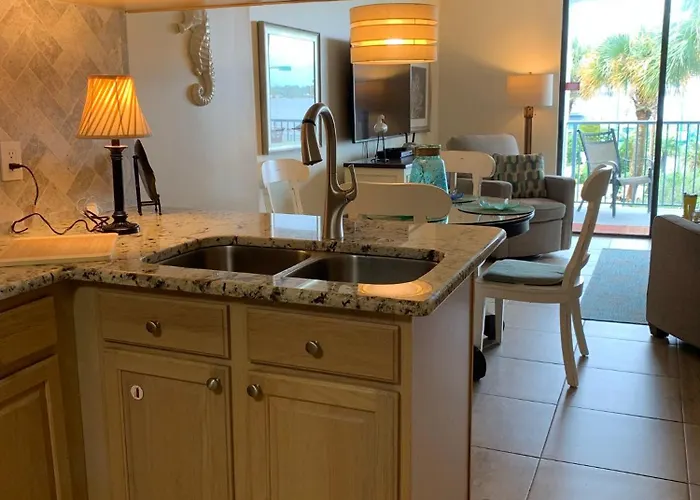 Lovely 203c - Surf And Racket Club * Gulf Shores