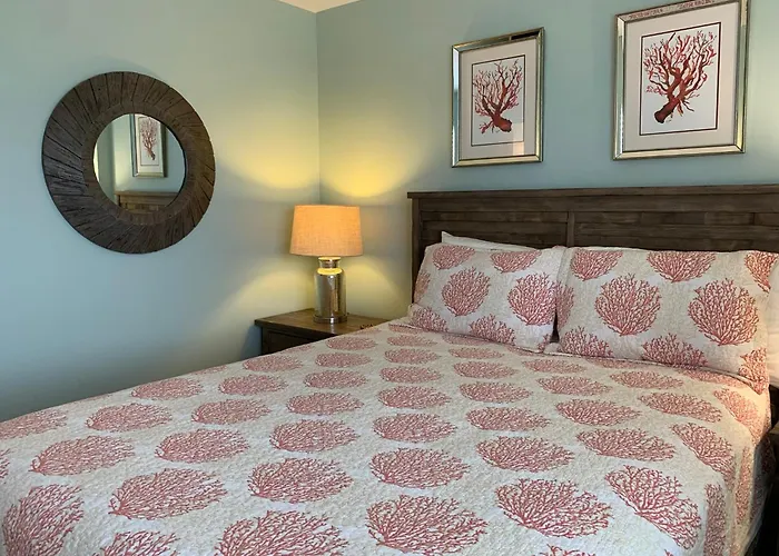 Lovely 203c - Surf And Racket Club Apartment *